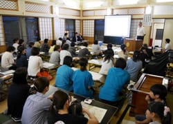 多職種による「死生学」の勉強会